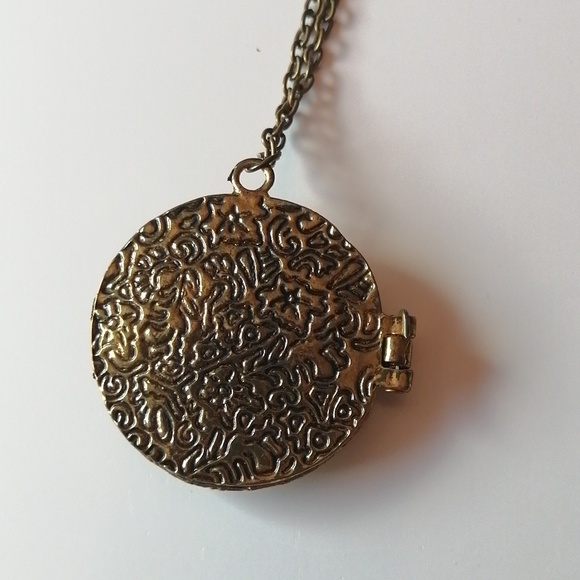 Vintage Steampunk Blue Eyes Owl Locket Necklace - Picture 4 of 11